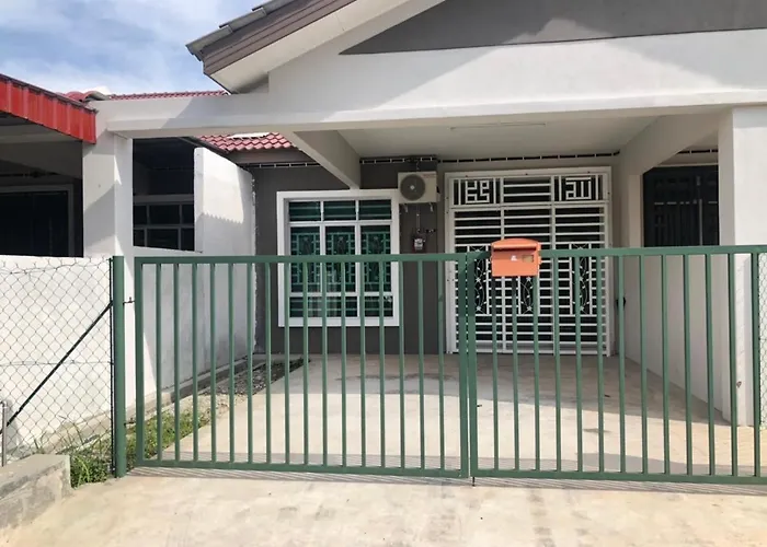 Seroja Homestay